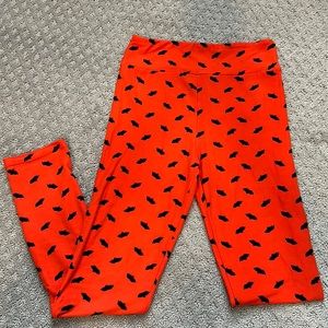 Halloween Lularoe Tween Size Leggings Orange w/ Black Bats